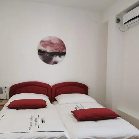 Δωμάτια σε οικογενειακή κατοικία La Soba